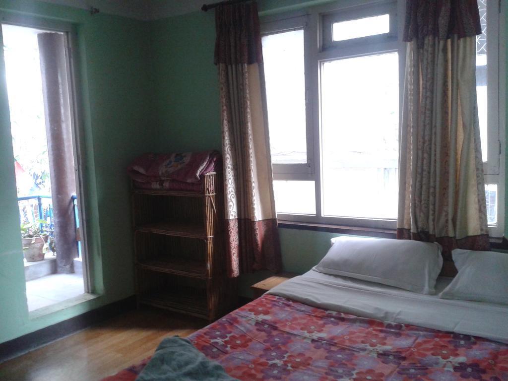 Hotel Family Peace House, Kathmandu Exterior foto