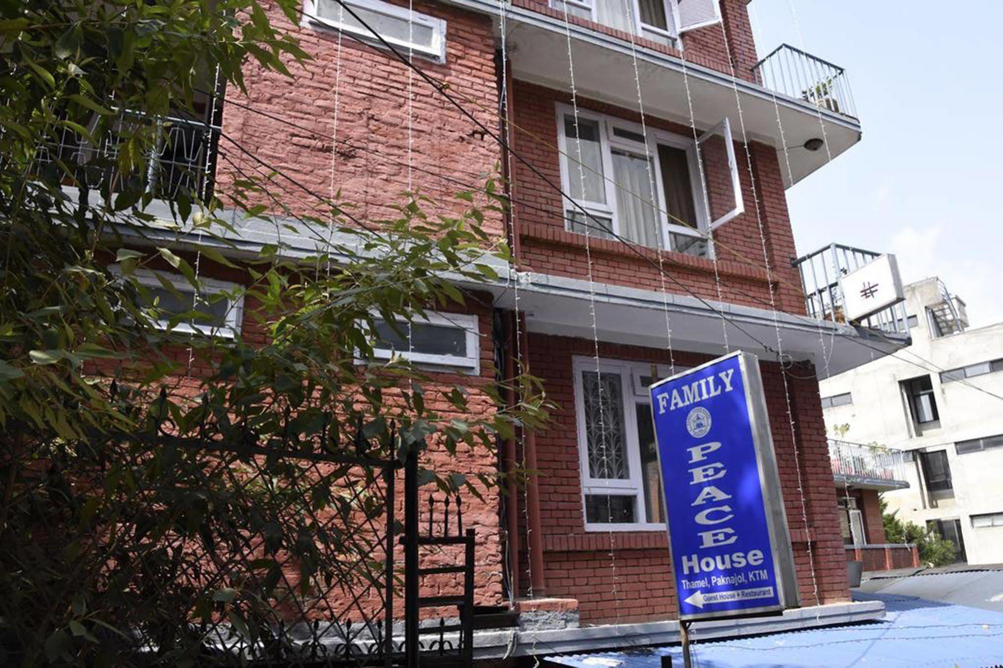 Hotel Family Peace House, Kathmandu Exterior foto