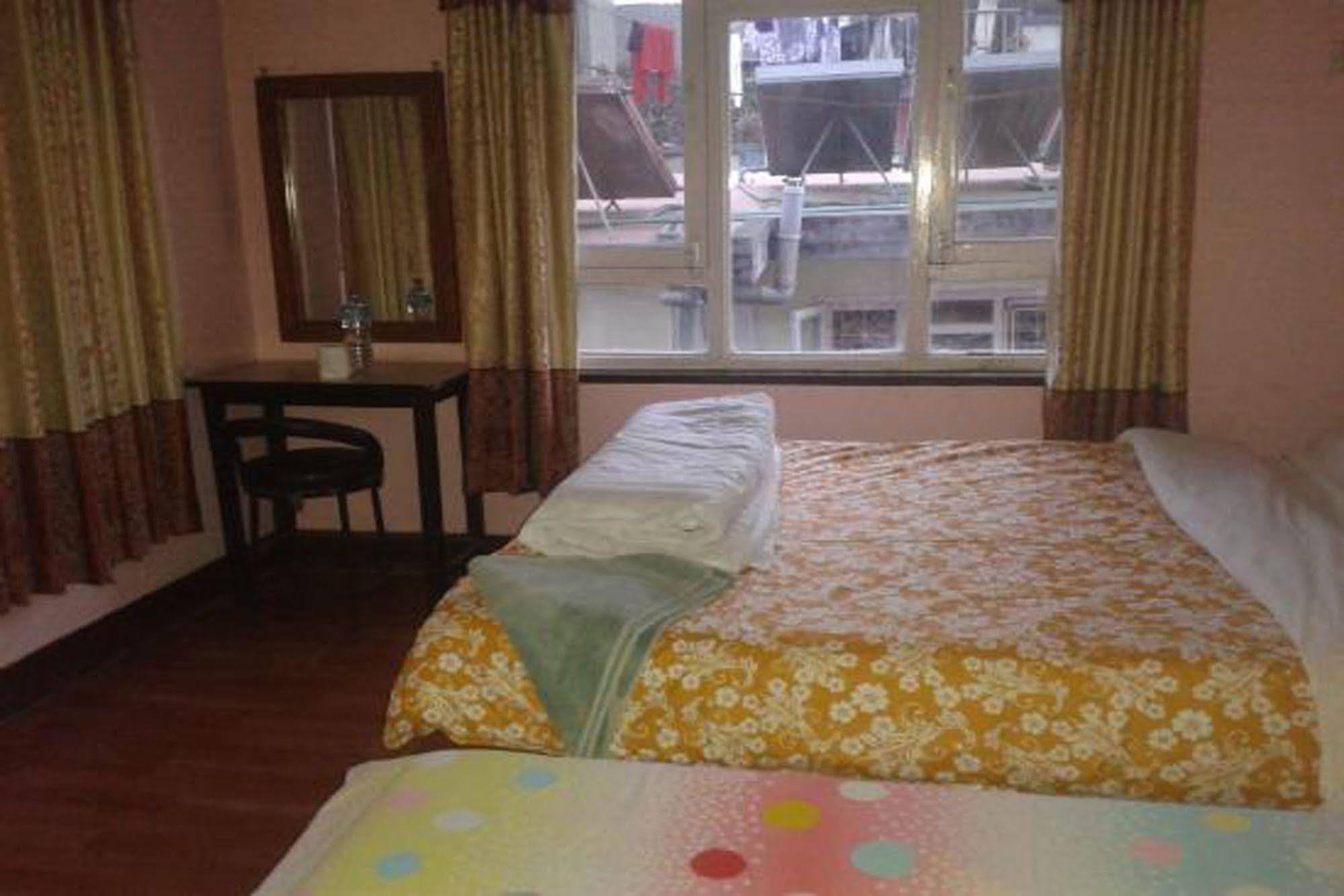 Hotel Family Peace House, Kathmandu Exterior foto