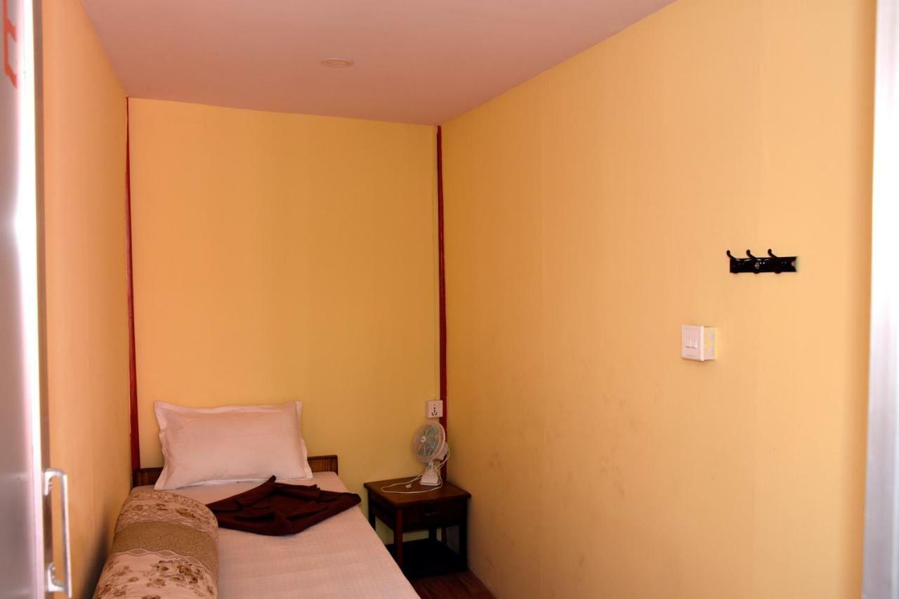 Hotel Family Peace House, Kathmandu Exterior foto