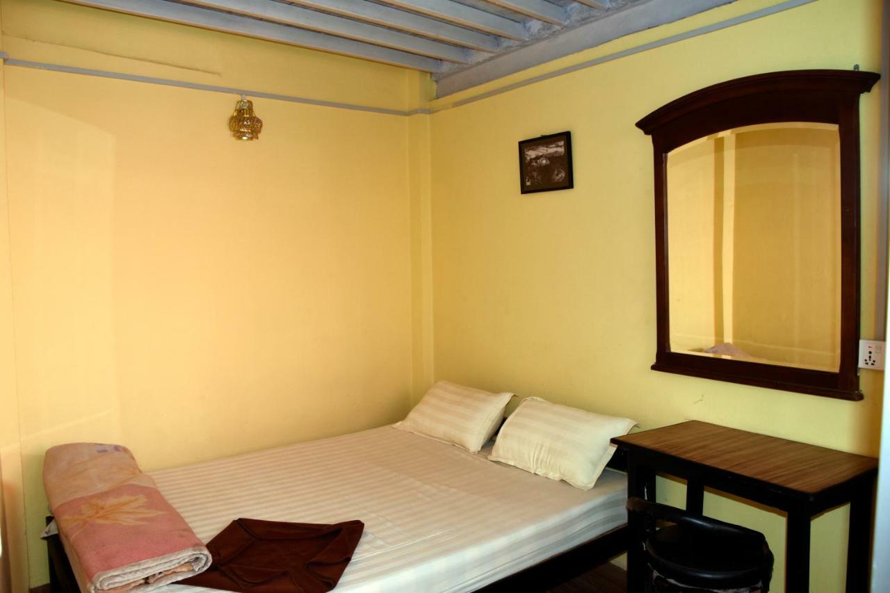 Hotel Family Peace House, Kathmandu Exterior foto